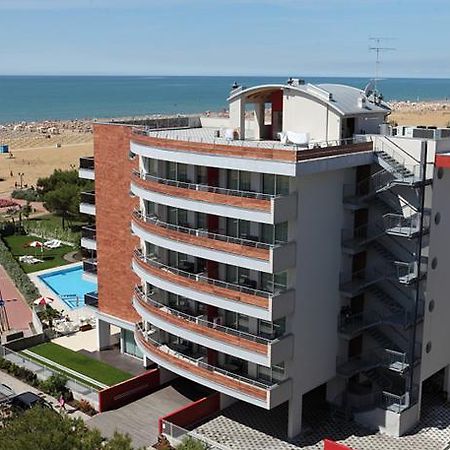 Residence Panorama Apart Hotel Бибионе Экстерьер фото