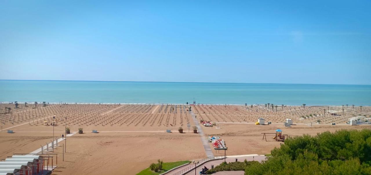 Residence Panorama Apart Hotel Бибионе Экстерьер фото
